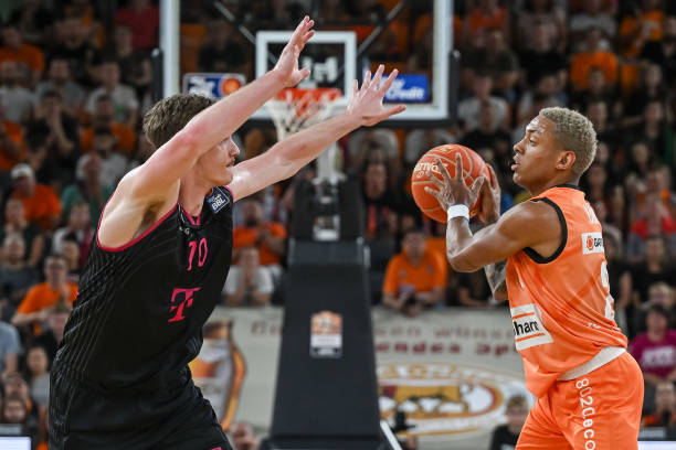 儿们展示出 儿们展示出