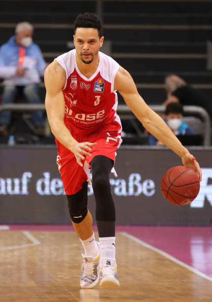 疑是本场比 疑是本场比